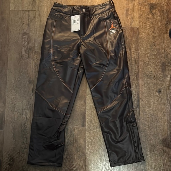 Jordan Pants - Jordan Maison Château Rouge
